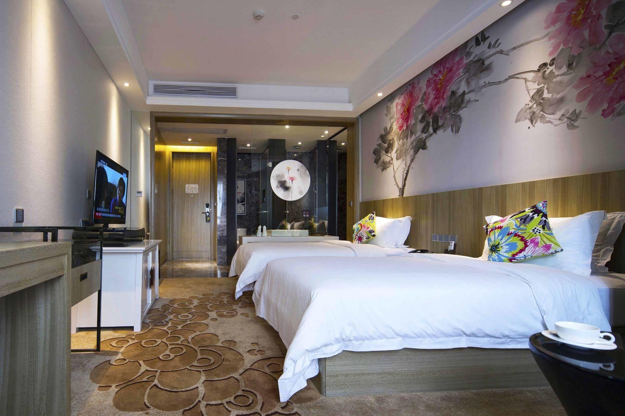 Paco Hotel Tаojin Metro Guangzhou - Free Shuttle Bus For Centen Fair Zewnętrze zdjęcie